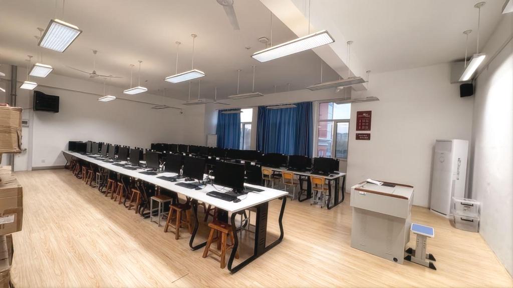 传感网实训室 Sensor Network Training Lab