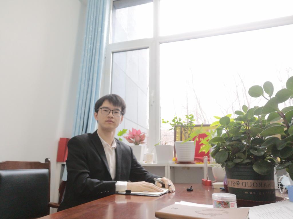 李鹏飞